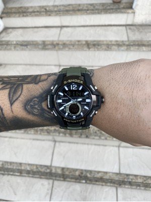 G-SHOCK GRAVITY MASTER VERDE